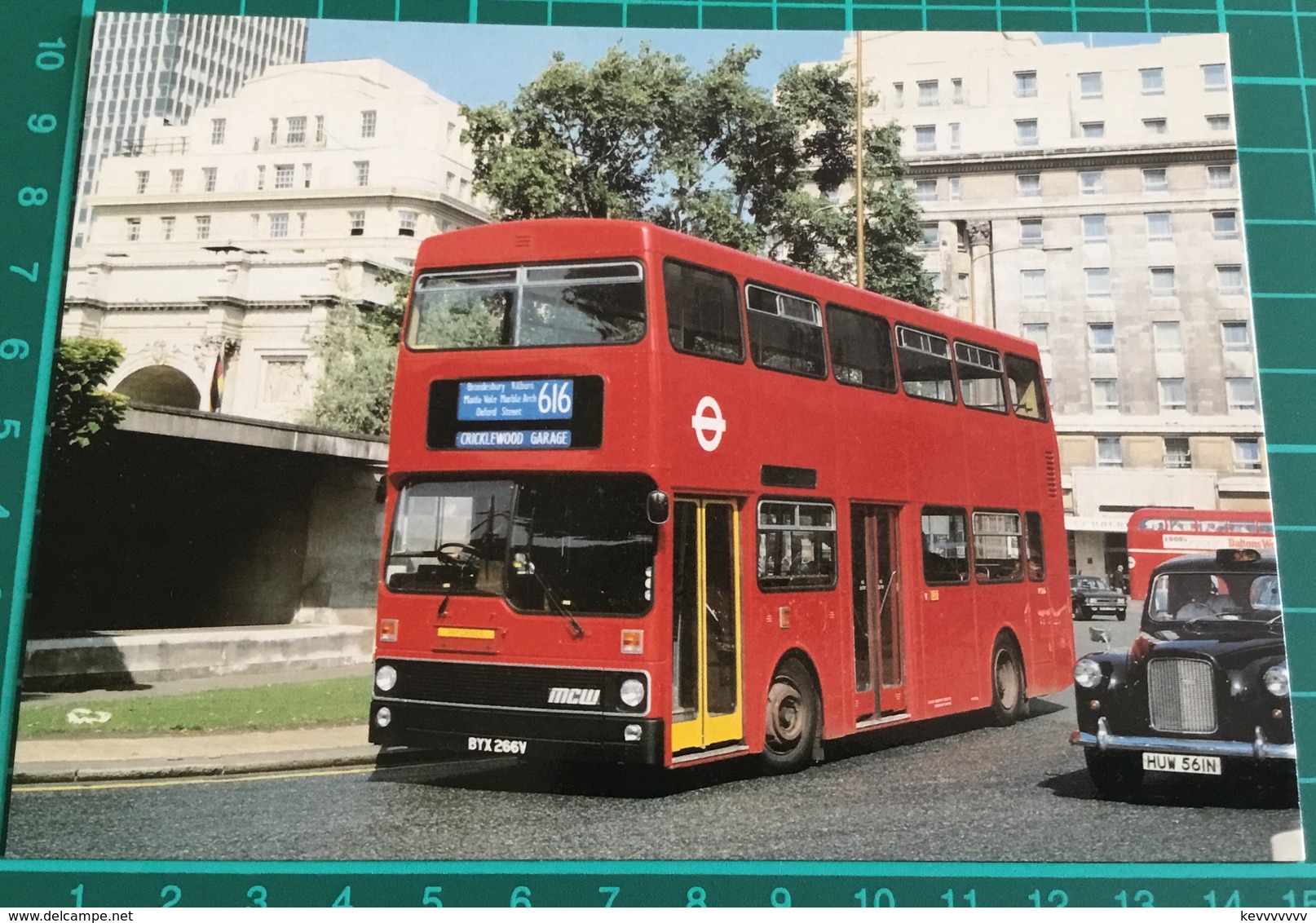 MCW M Type Metrobus At Marble Arch, 1980. - Buses & Coaches