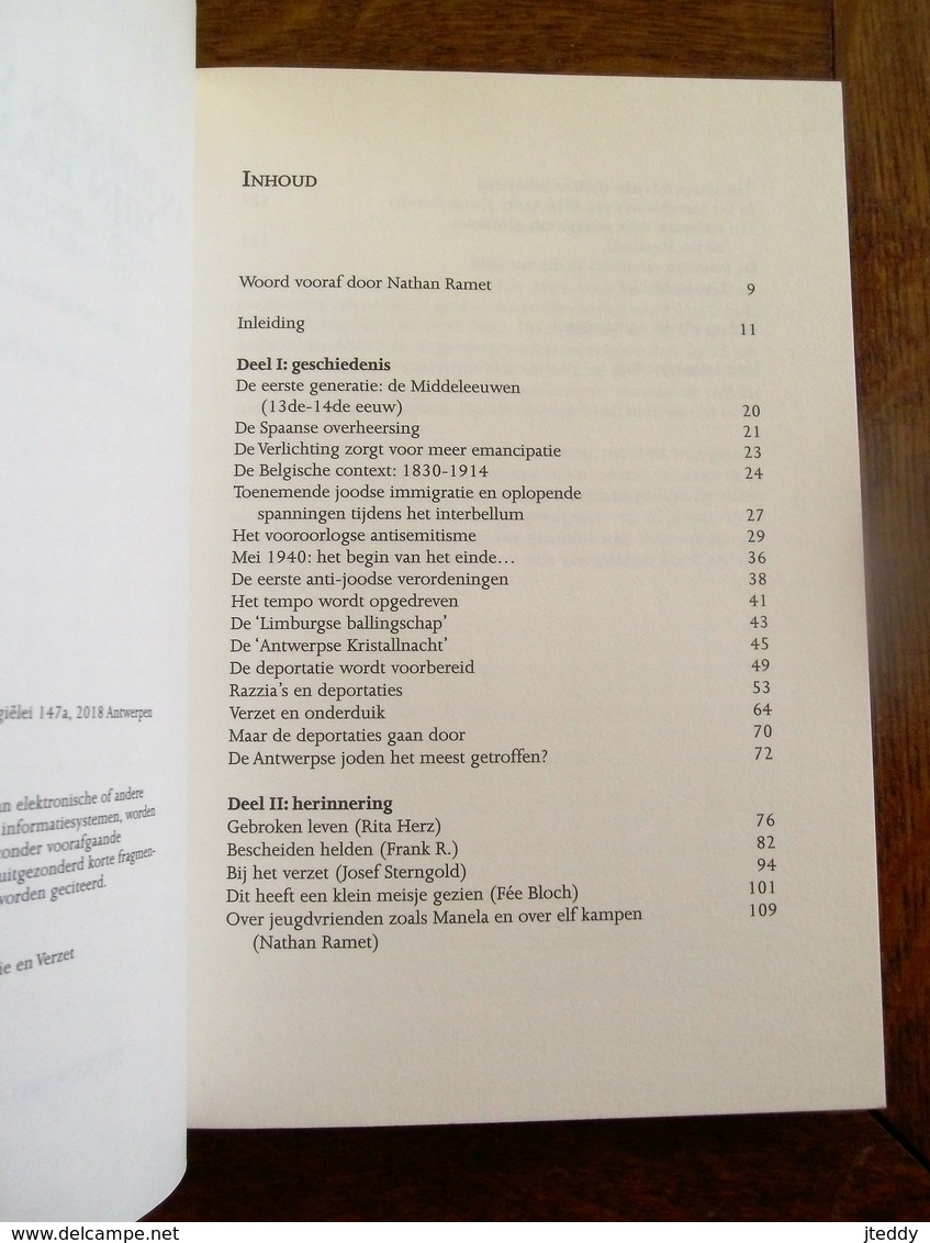 Boek  1999       Standaard Uitgave  De VERVOLGING Van De ANTWERPSE JODEN - Guerre 1939-45