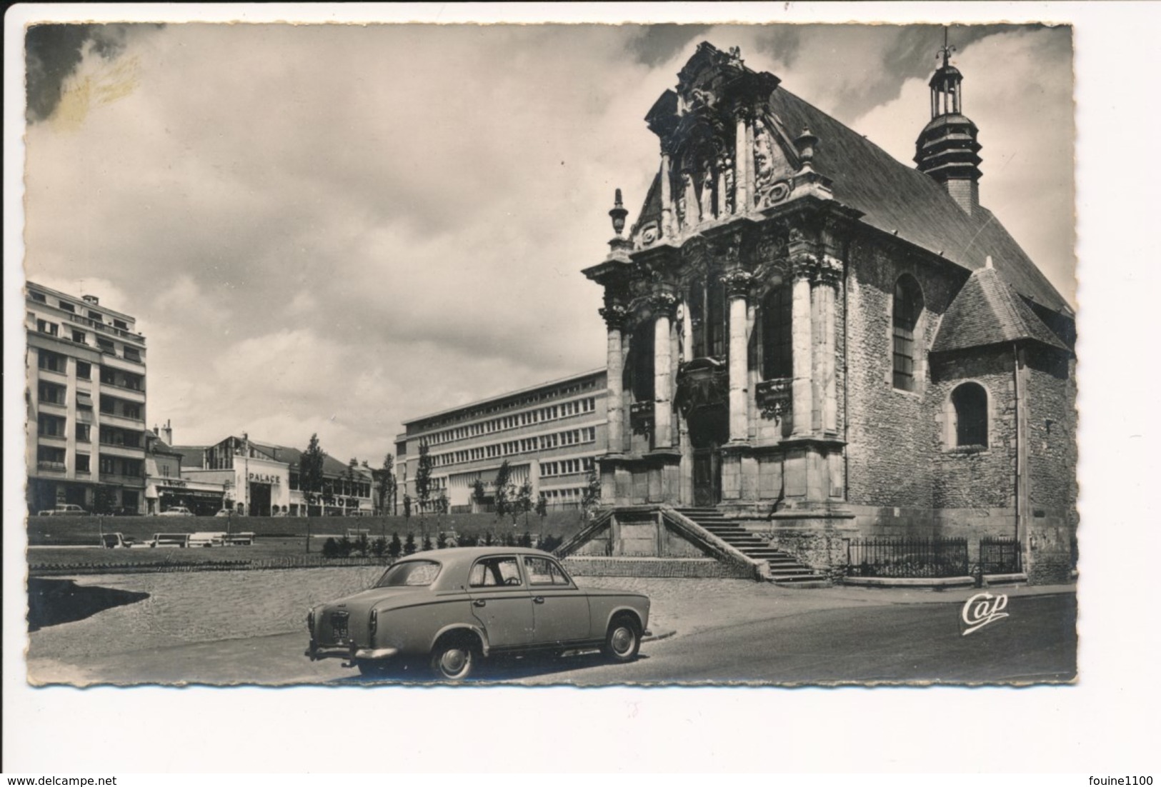 Carte De  Nevers   Voiture Peugeot 403  ( Format C.P.A ) ( Recto Verso ) - Nevers