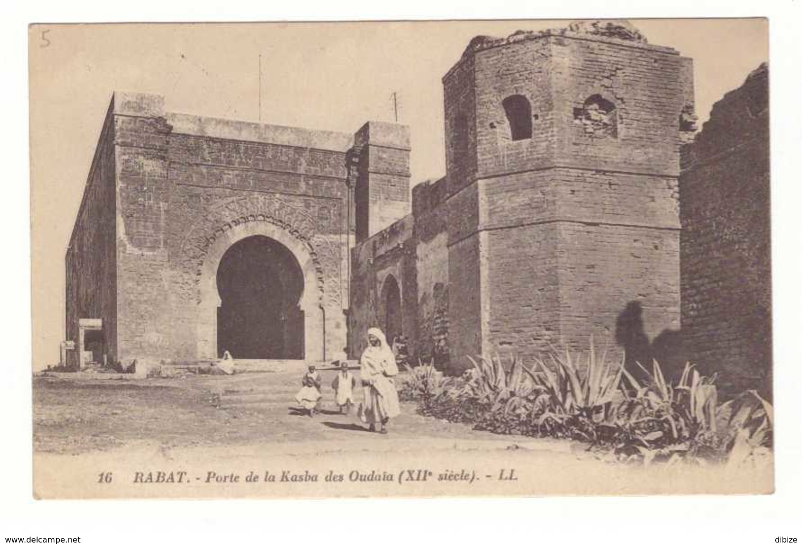 CPSM. Maroc. Rabat. Porte De La Kasba Des Oudayas. 12ème Siècle. Circulé 1925. Cachet. - Monuments