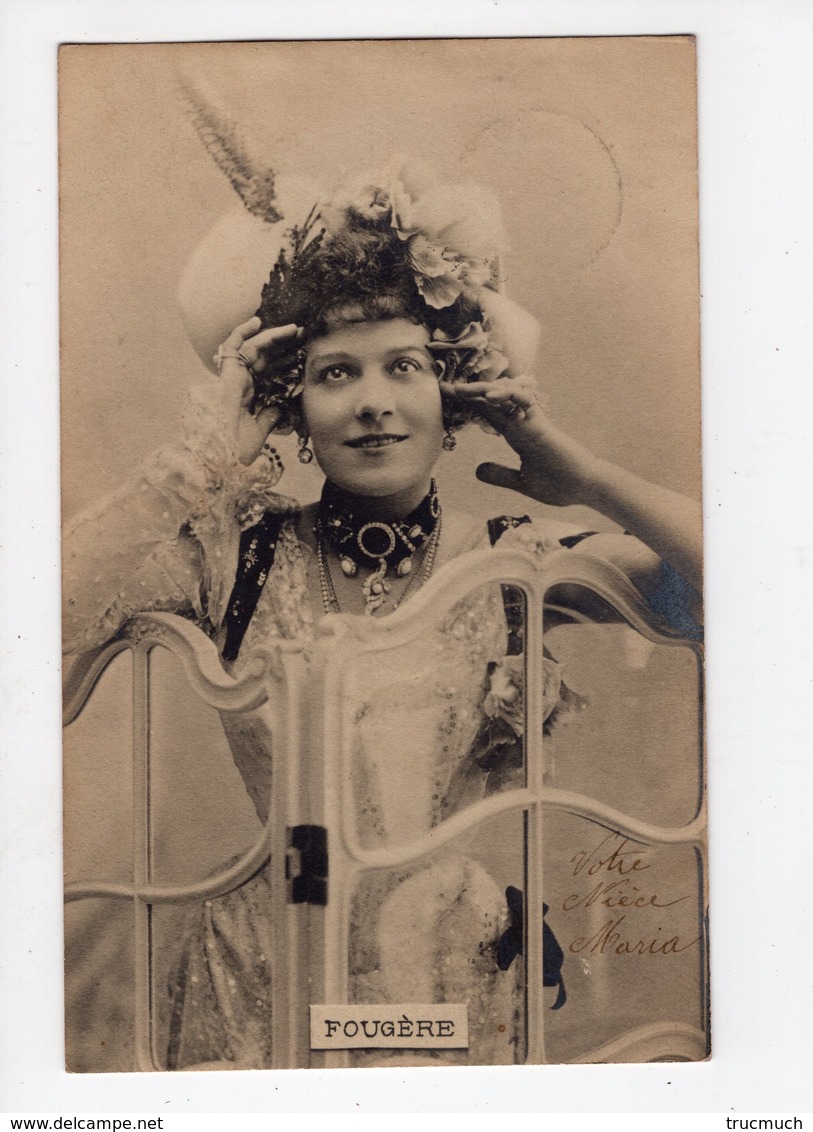 259 - Eugénie FOUGERE - Comédienne - Chapeau Extravagant - Artistes