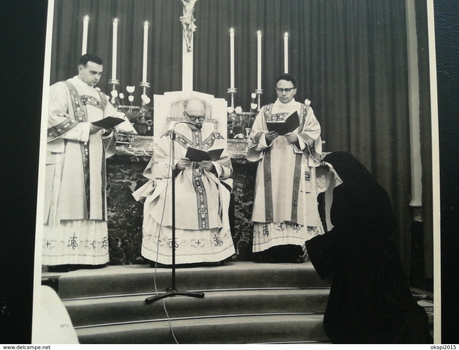 RÉVÉREND DOYEN DE YVOIR NAMUR WALLONIE BELGIQUE CÉRÉMONIE ÉGLISE LOT 5 PHOTOS + 2 VIEUX PAPIERS - Personnes Identifiées