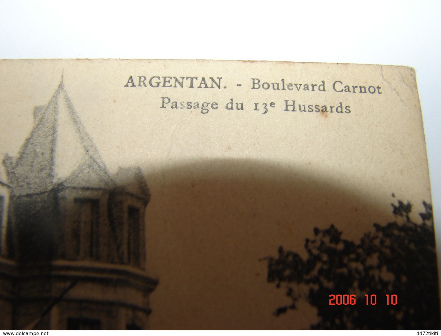 C.P.A.- Argentan (61) - Boulevard Carnot - Passage Du 13 ème Hussards - Hôtel Du Cheval Blanc - 1910 - SUP (BG94) - Argentan