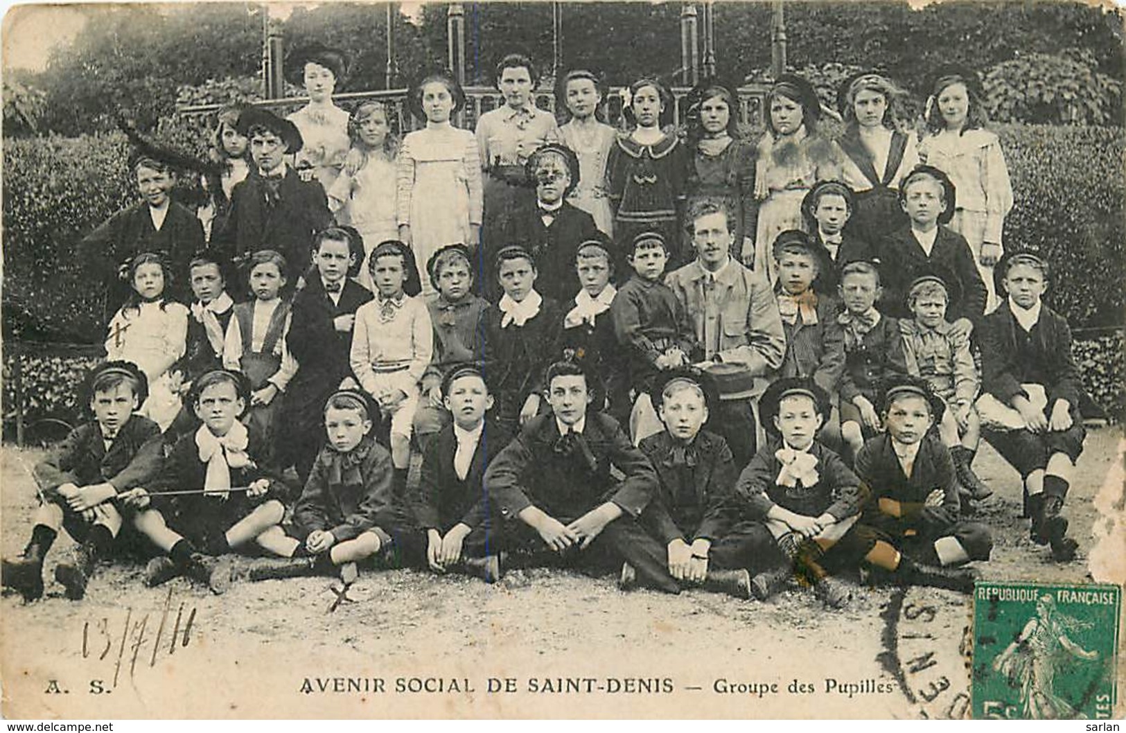 93 , Avenir Social De Saint-denis " Groupe Des Pupilles , * 423 98 - Saint Denis