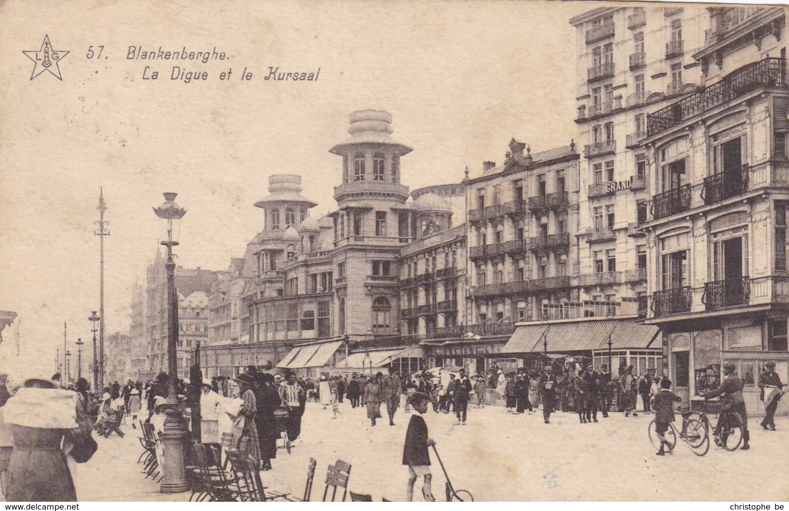 Blankenberge, Blankenberghe, La Digue Et Le Kursaal (pk60053) - Blankenberge