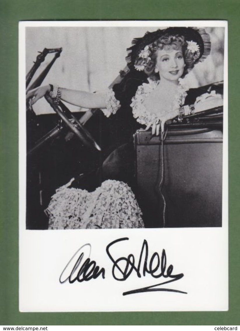 ANN SOTHERN  AUTOGRAPHE / AUTOGRAMM  In Person Signed Glossy Photo 10 X 15 Cm - Autres & Non Classés