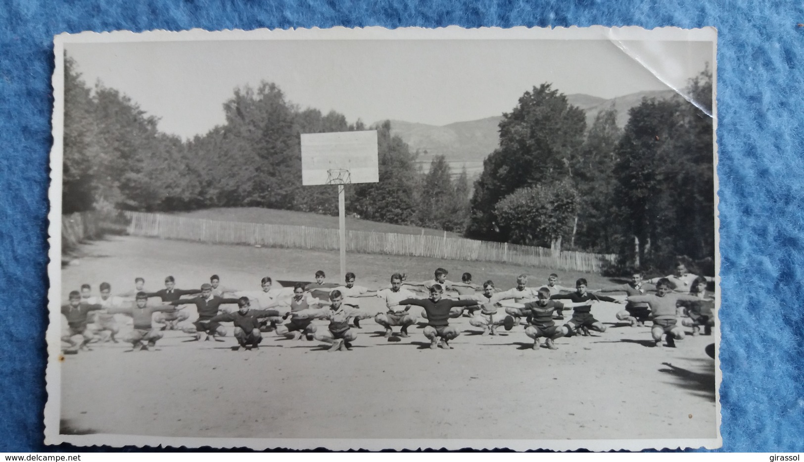 CPA PHOTO GYMNASTIQUE ENFANTS JEUNES HOMMES 1935 CHEF RAUNAU ? LEONAR  ? ESPAGNE ? - Gymnastique