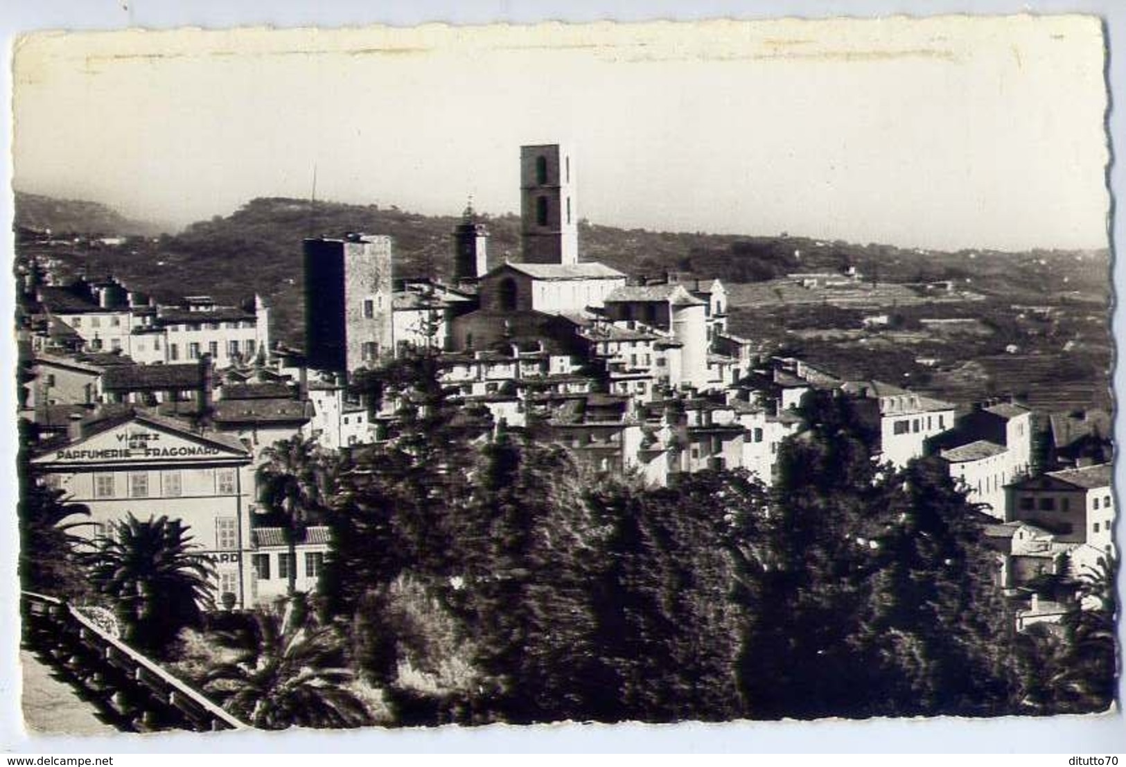 Grasse - Vue Sur Les Jardins Publies Et L'ancienne Cathedrale Notre Dame - Formato Piccolo Non Viaggiata – E 11 - Grasse