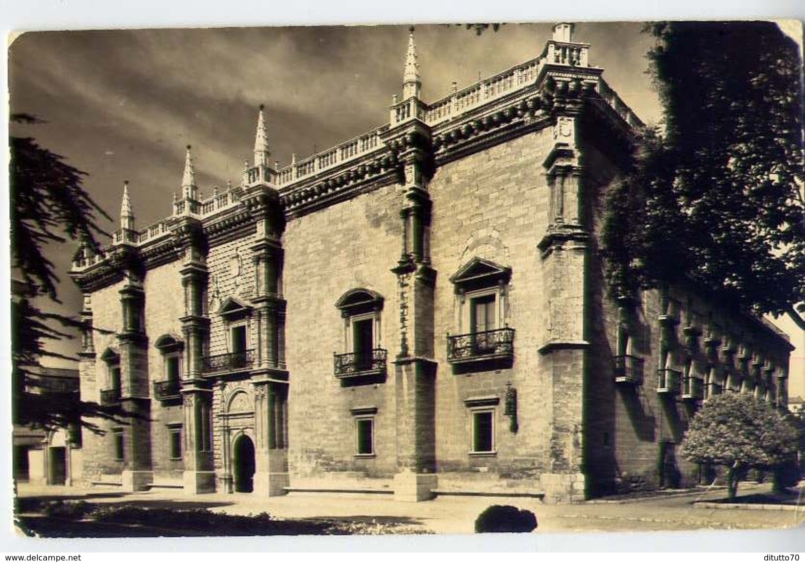 Valladolid - Palace De Santa Cruz - Formato Piccolo Viaggiata – E 11 - Altri & Non Classificati