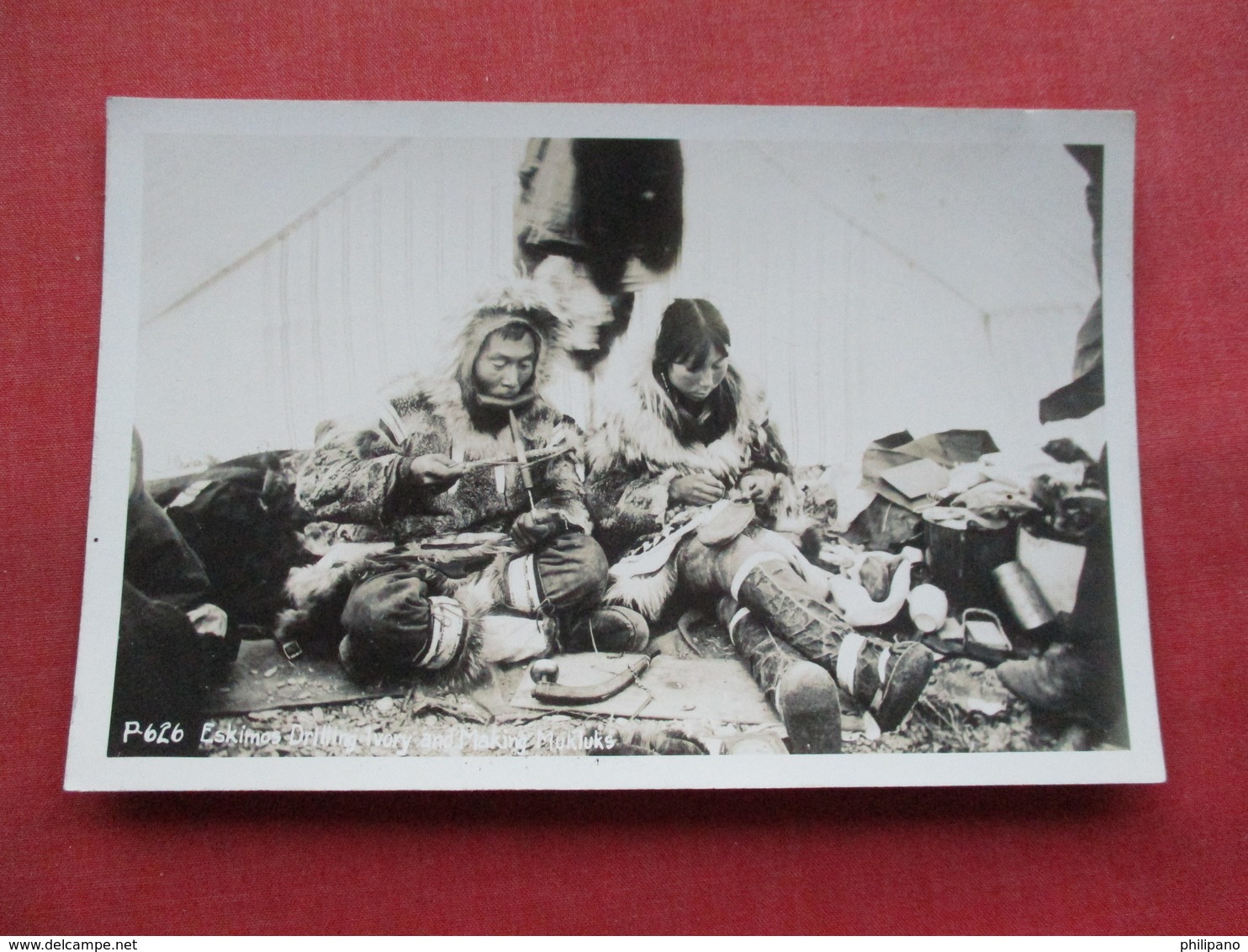 RPPC Eskimo Drilling Ivory Making Mukiuks      Ref 3309 - Native Americans