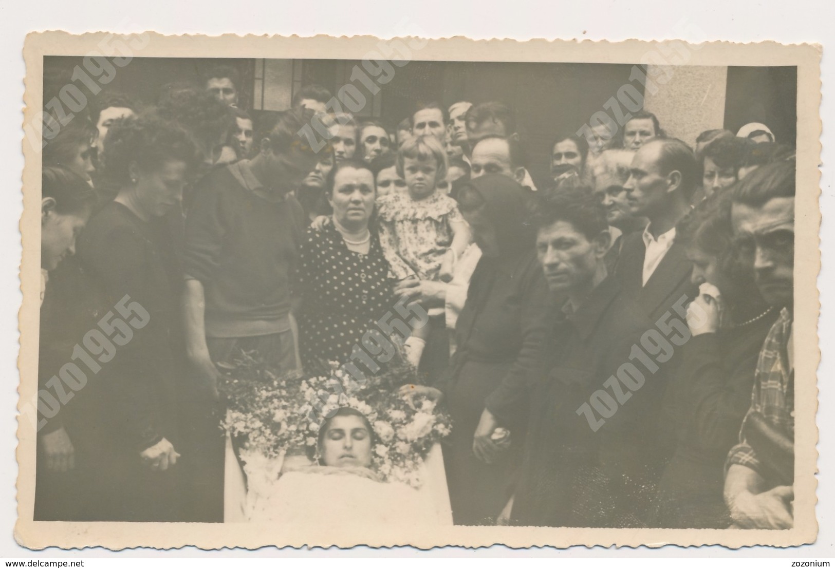 REAL ANCIENNE PHOTO, PHOTO MORTUAIRES Woman Femme - Post-mortem,  Vintage Photo ORIGINAL - Otros & Sin Clasificación