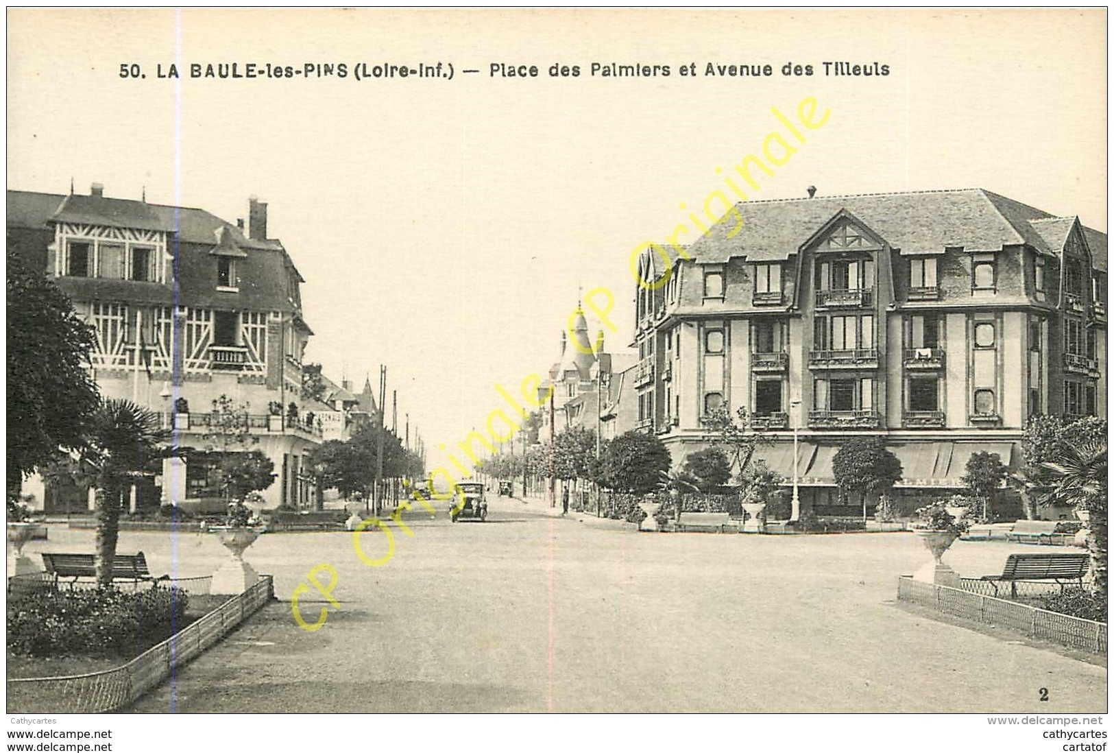 44.  LA BAULE LES PINS .  Place Des Palmiers Et Avenue Des Tilleuls . - La Baule-Escoublac