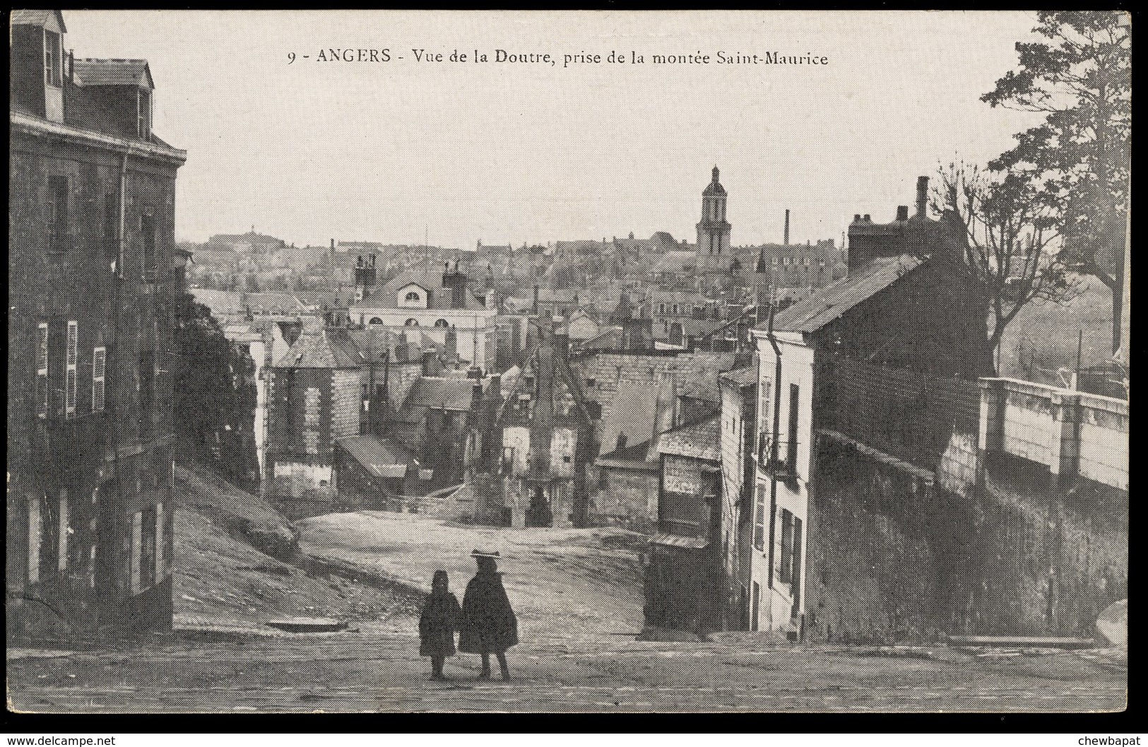 Angers - Vue De La Doutre, Prise De La Montée Saint-Maurice - Angers