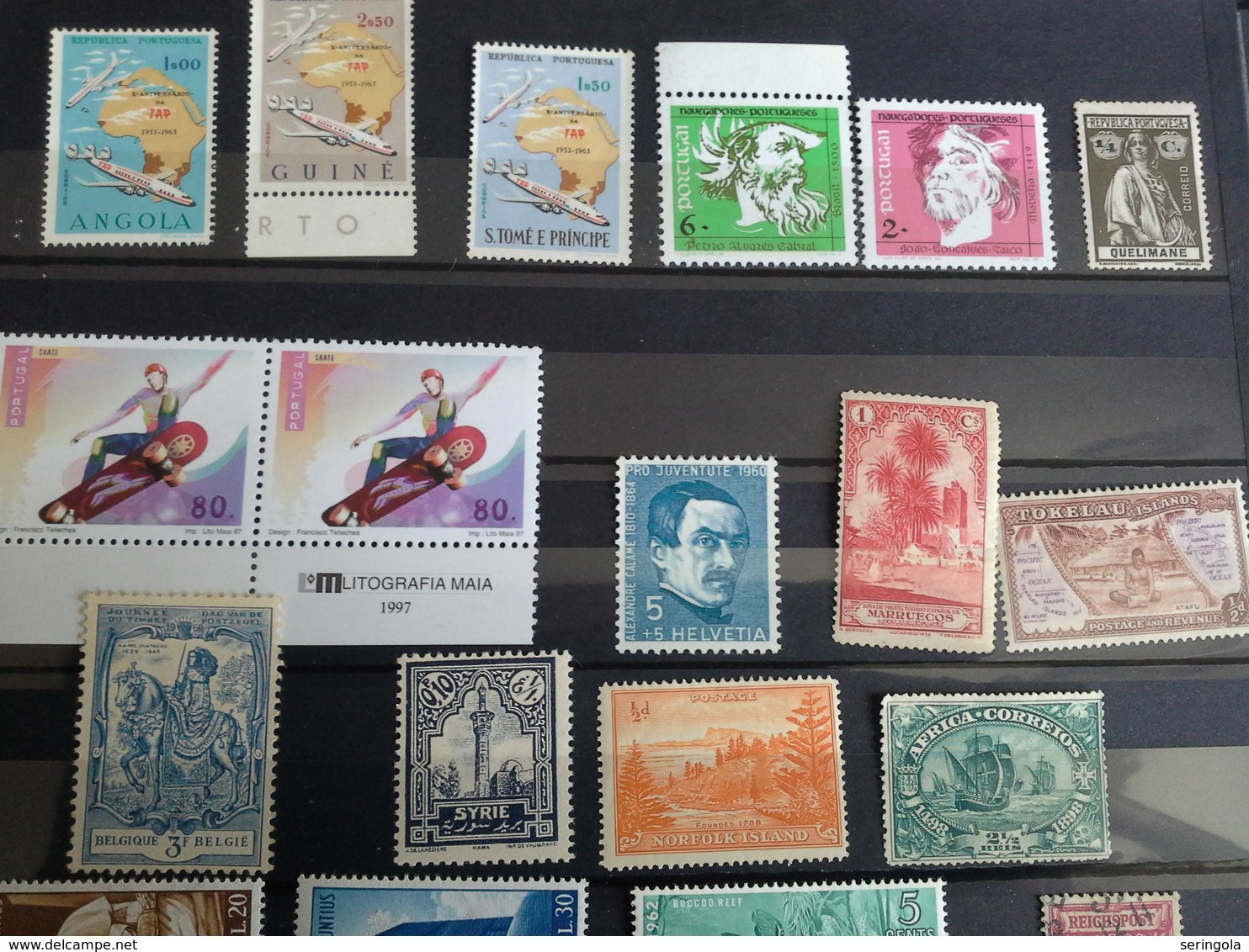 Lot Stamps MIX 3 - Collections (sans Albums)