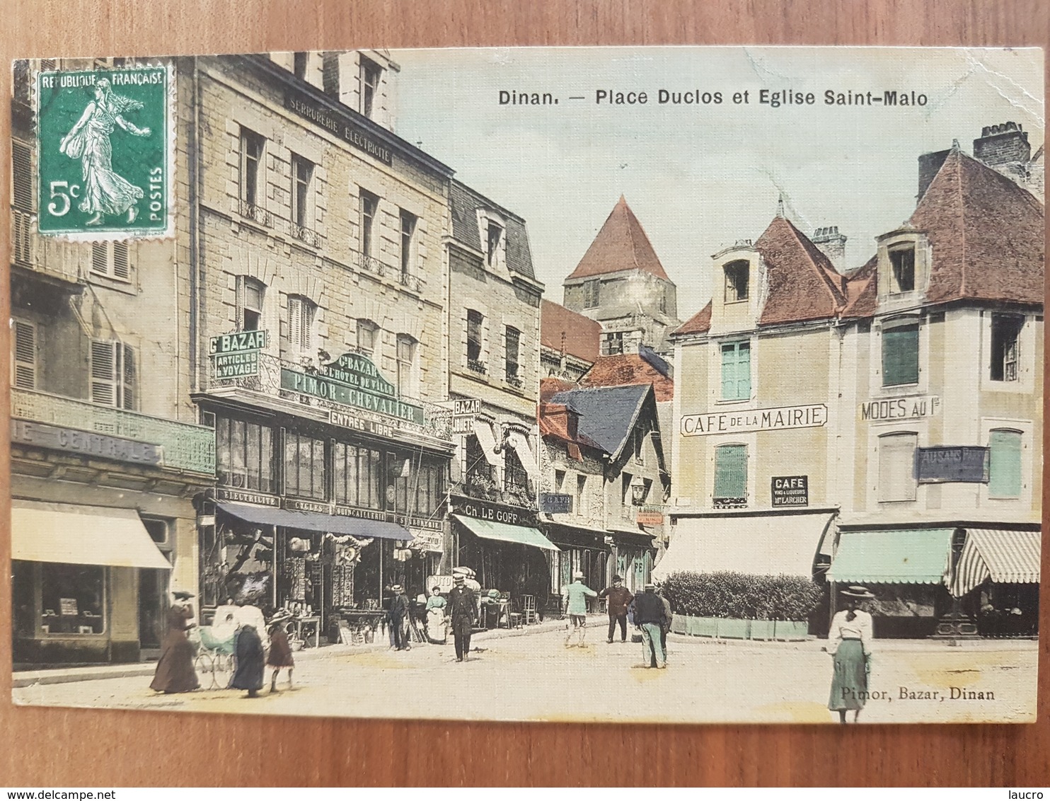 Dinan.place Duclos.toilée Couleur.édition Pimor Bazar - Dinan