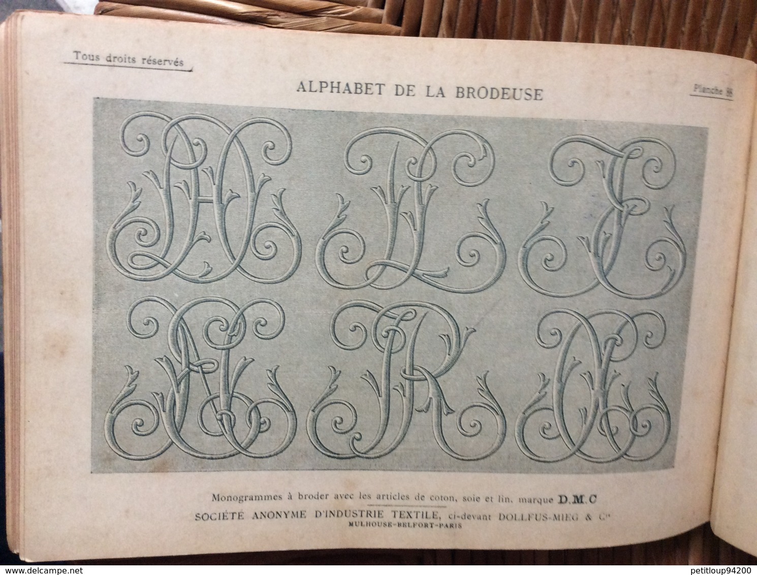 ALPHABET DE LA BRODEUSE Lettres,Chjffres,Monogrammes et Ornements BIBLIOTHÈQUE D.M.C  TH. de Dillmont ÉDITEUR  Dornach