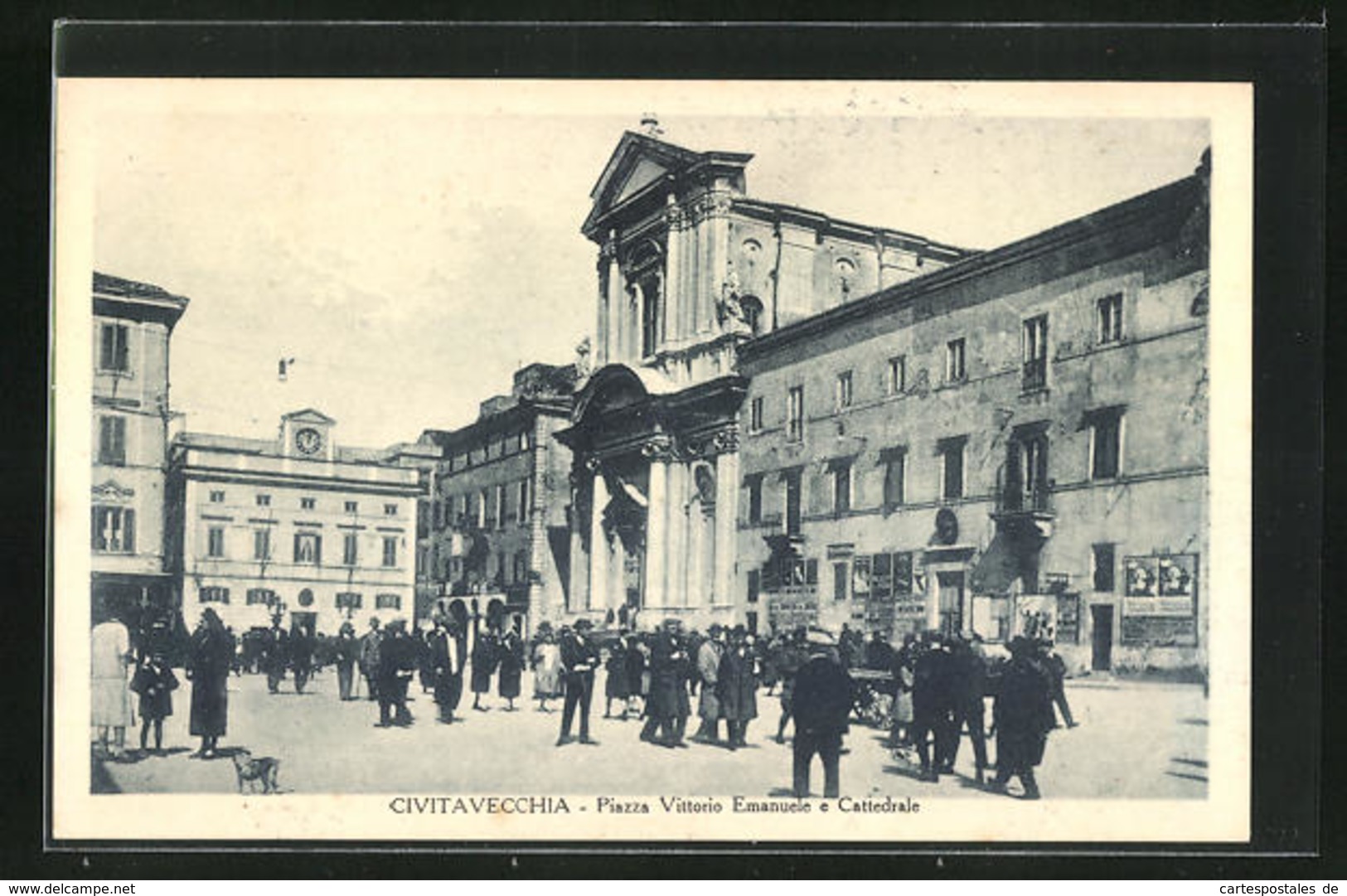 Cartolina Civitavecchia, Piazza Vittorio Emanuele E Cattedrale - Civitavecchia