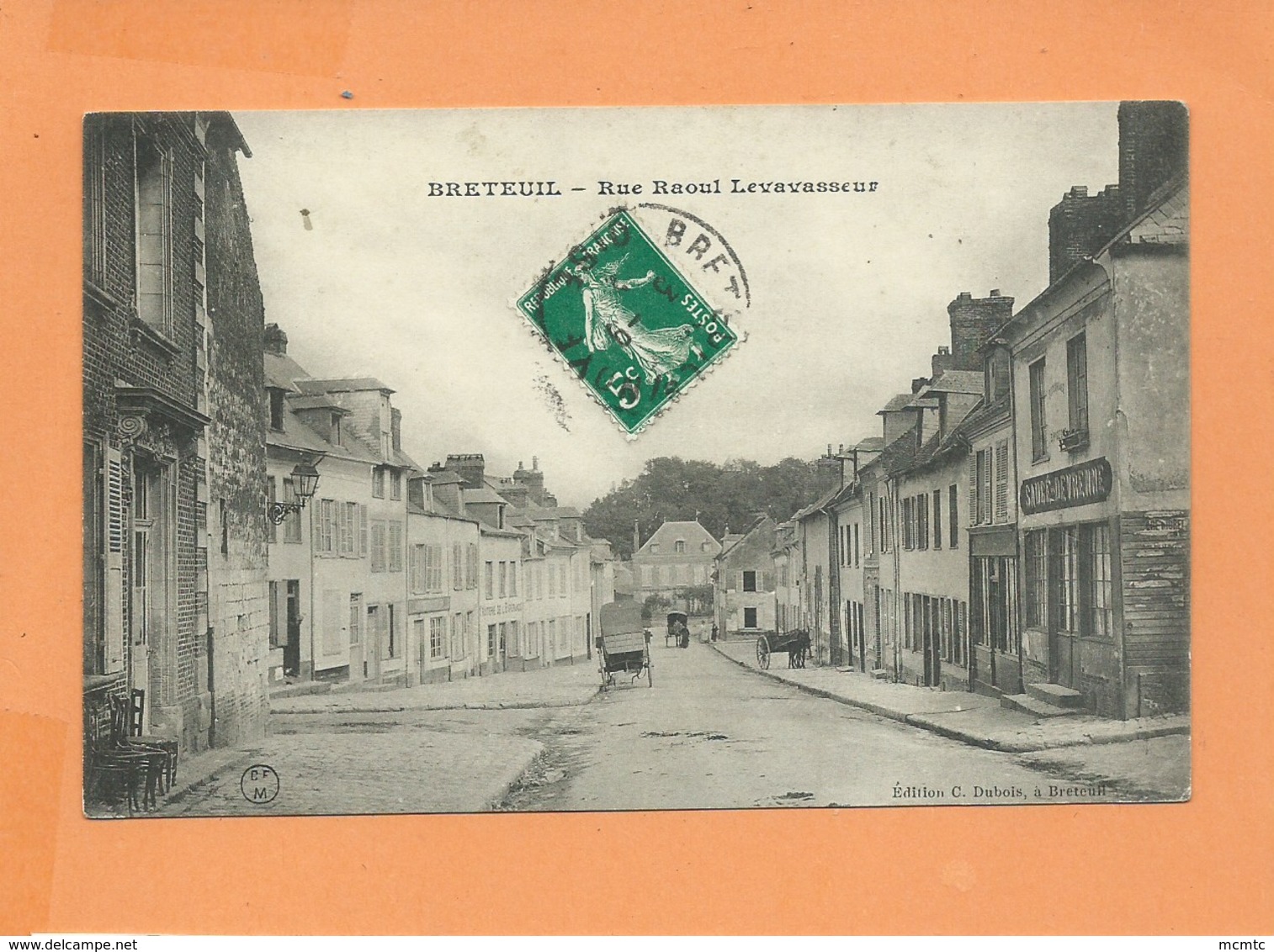 CPA  - Breteuil  - Rue Raoul Levavasseur - Breteuil