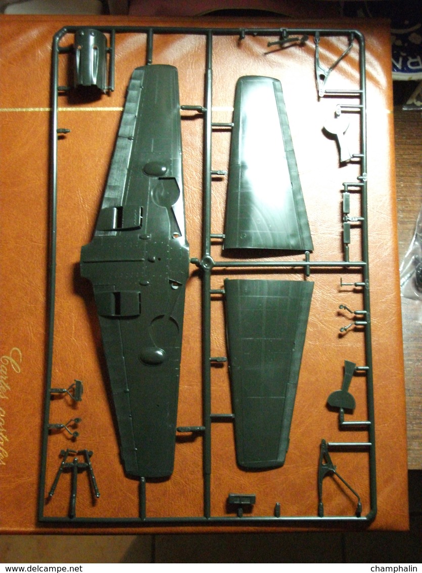 Maquette Plastique - Avion Messerschmitt Me109E Au 1/32 - Hasegawa Hales N°JS-073 - Avions