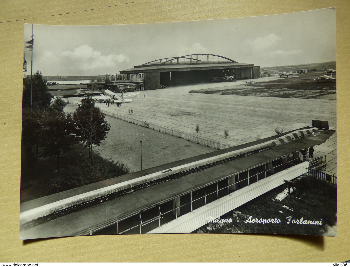 AEROPORT / AIRPORT / FLUGHAFEN     MILANO  FORLANINI  DC 3 - Aerodromi