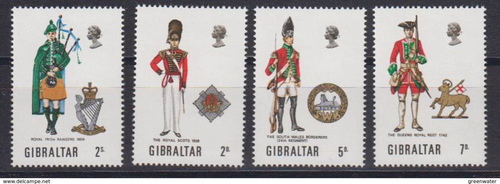 Gibraltar 1970 Uniforms 4v  ** Mnh (42570E) - Gibraltar