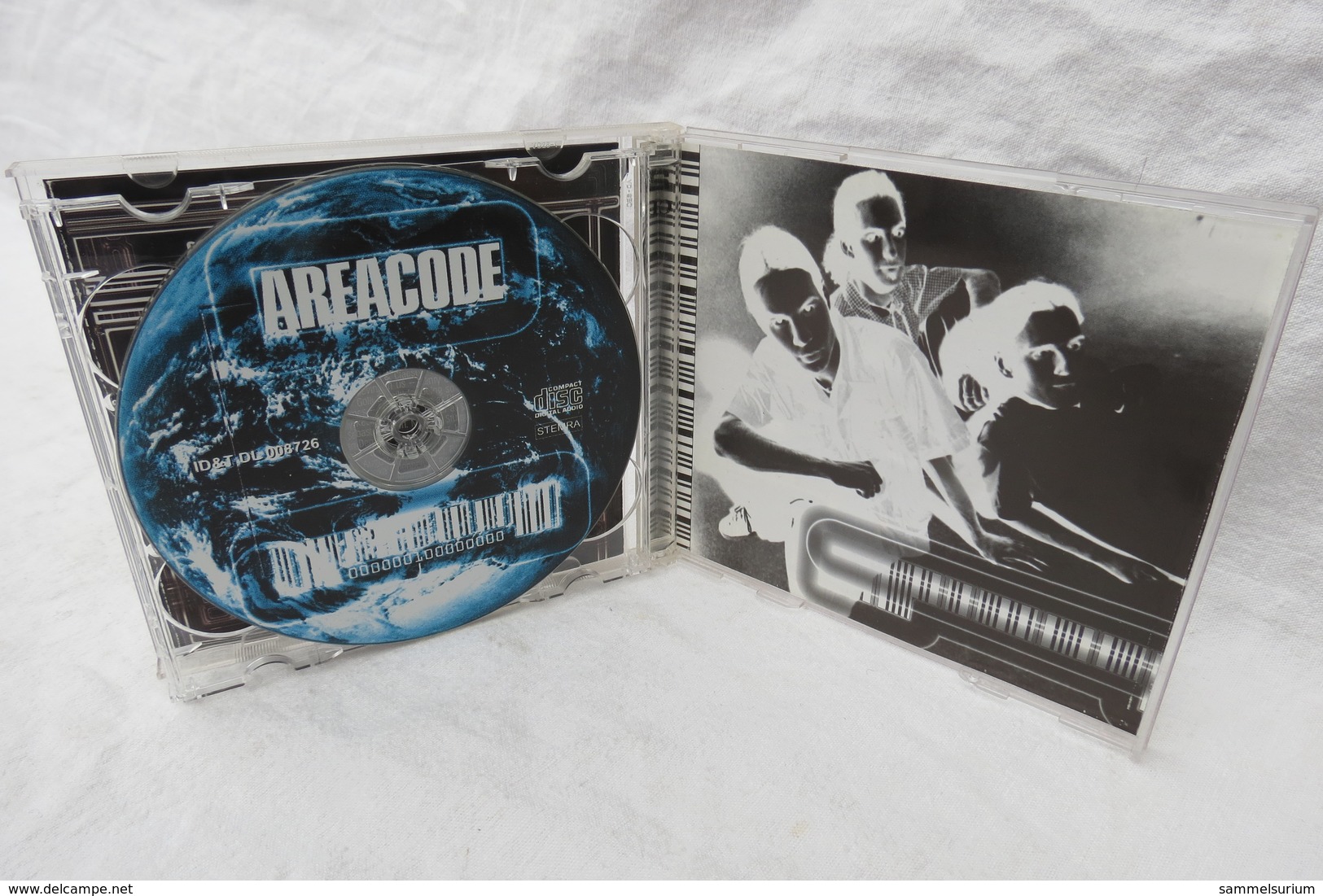 2 CDs "Areacode" Compilation - Dance, Techno & House