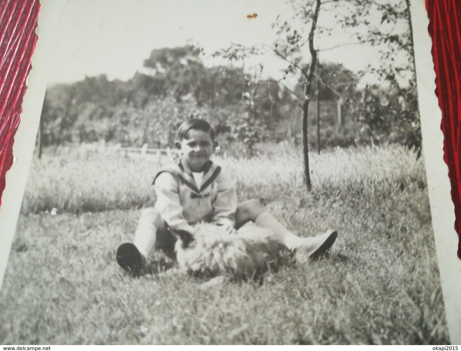 RÉVÉREND DOYEN DE YVOIR ABBÉ ROGER WOINE PHOTO QUAND IL AVAIT 7 ANS  + 2 CARTES PHOTOS  YVOIR NAMUR WALLONIE BELGIQUE - Personnes Identifiées