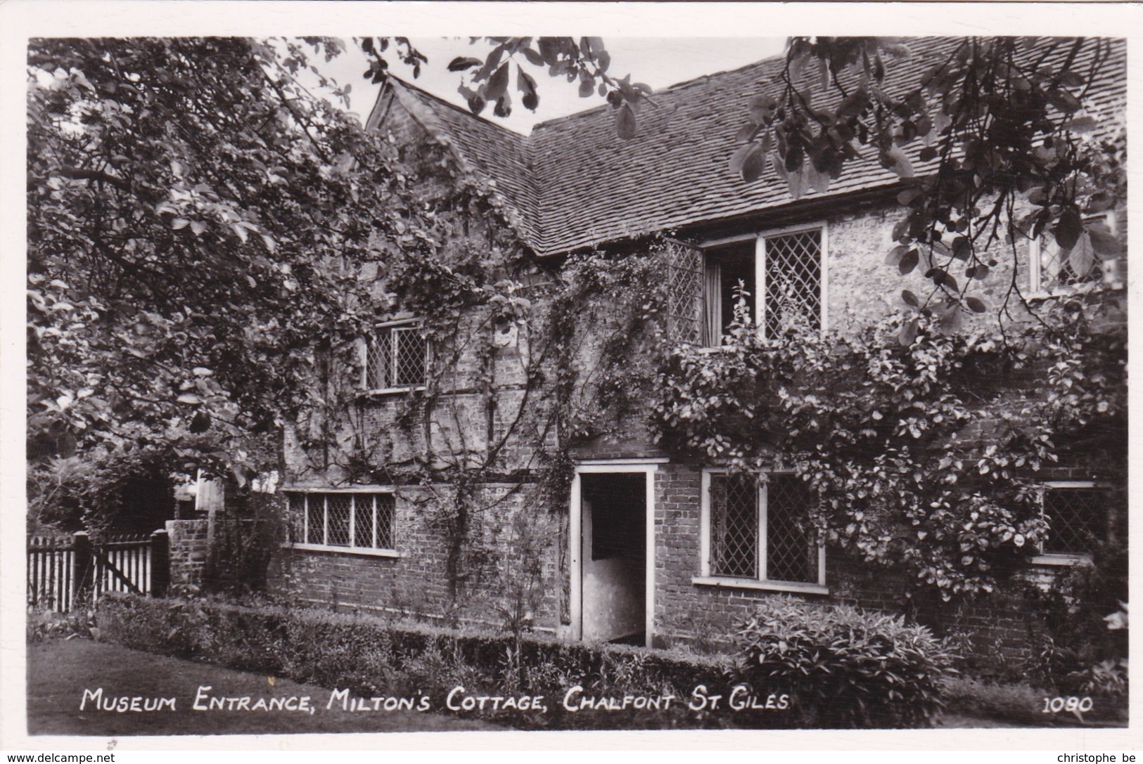 Museum Entrance Milton's Cottage, Chalfont St Giles (pk60106) - Buckinghamshire