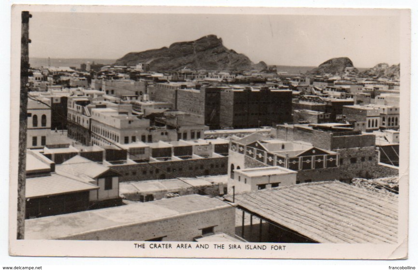 ADEN/YEMEN - THE CRATER AREA AND THE SIRA ISLAND FORT - 1953 - Yemen