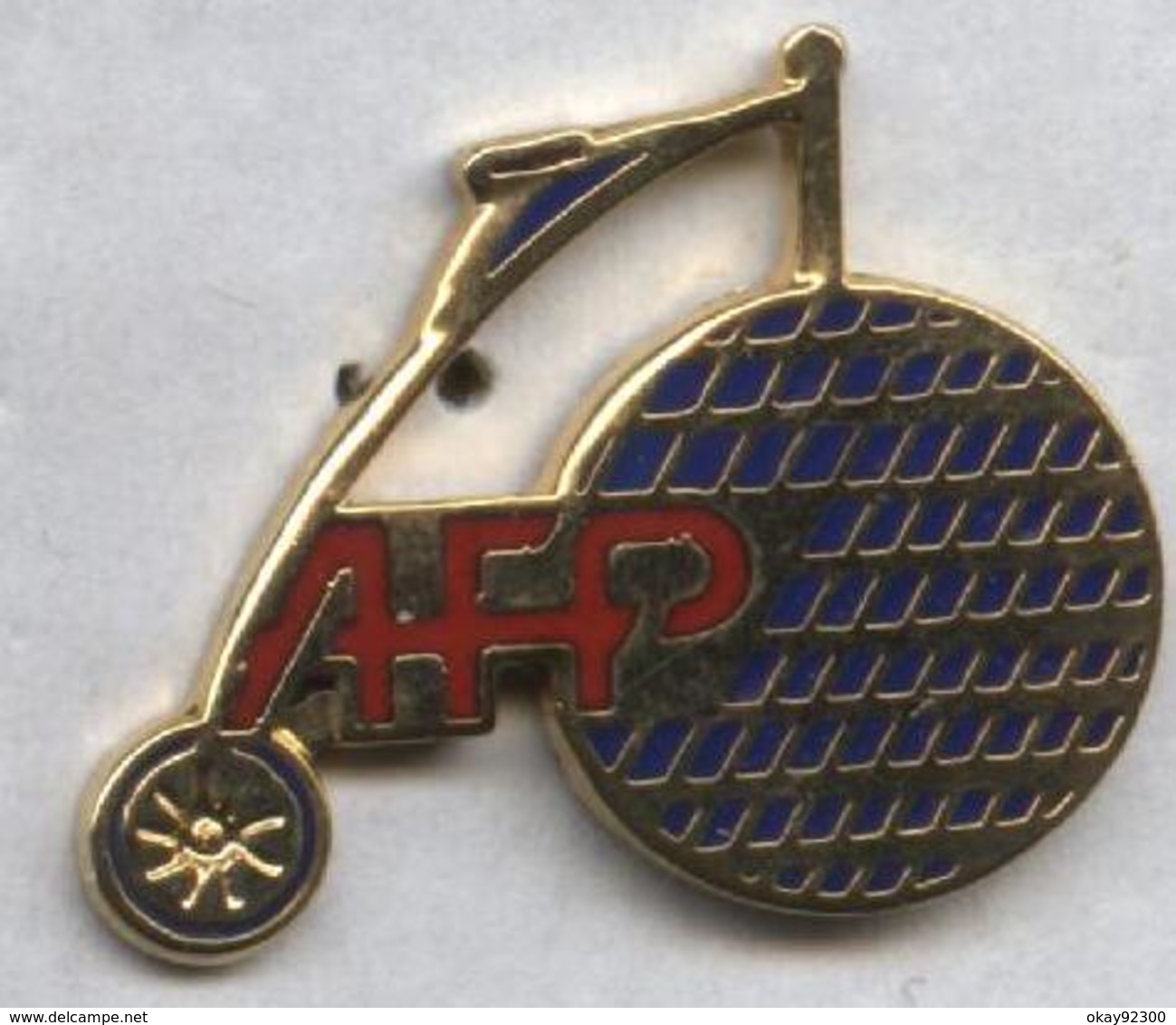 Pin's Média AFP Agence France Presse Vélo Cyclisme Cycling Tour De France (2) - Médias