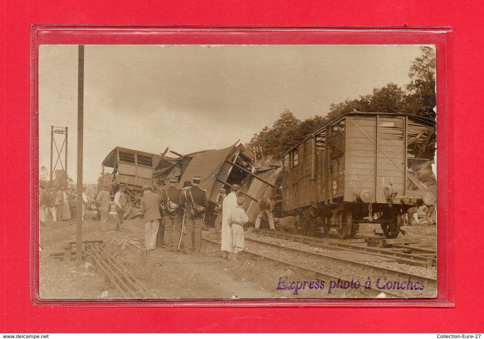 27-CPA CONCHES - DERAILLEMENT DU TRAIN - ACCIDENT - CARTE PHOTO - PHOTO EXPRESS CONCHES - Conches-en-Ouche