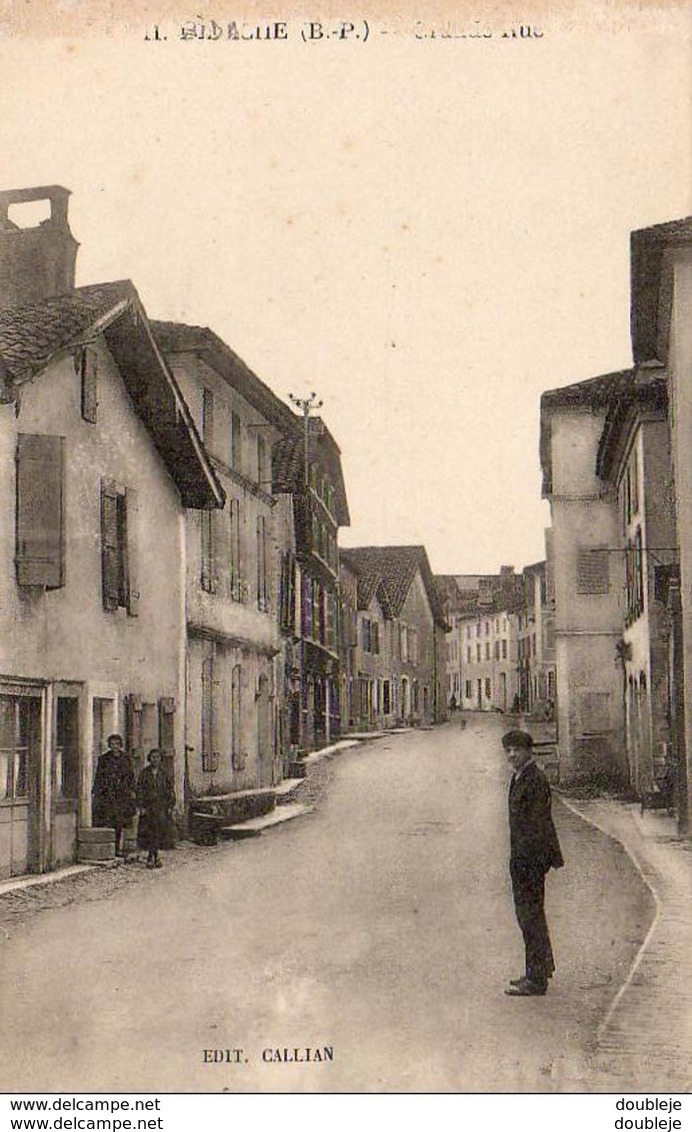 D64  BIDACHE  Grande Rue ( Légende Rongée En Haut )  ..... - Bidache