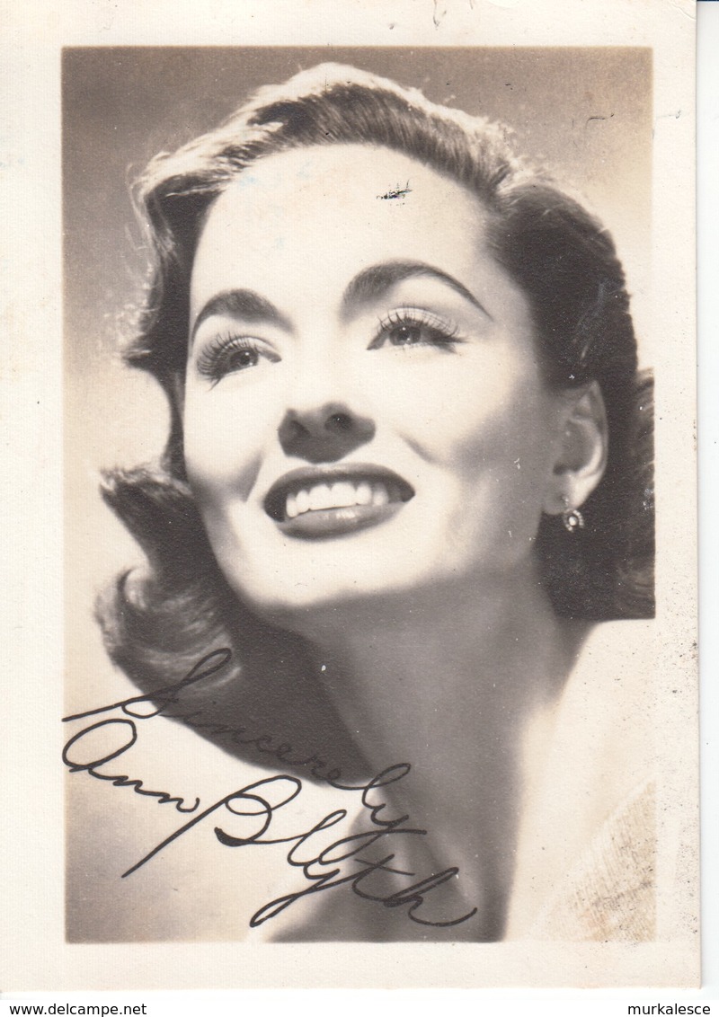 4134   FILM STAR - Autographs