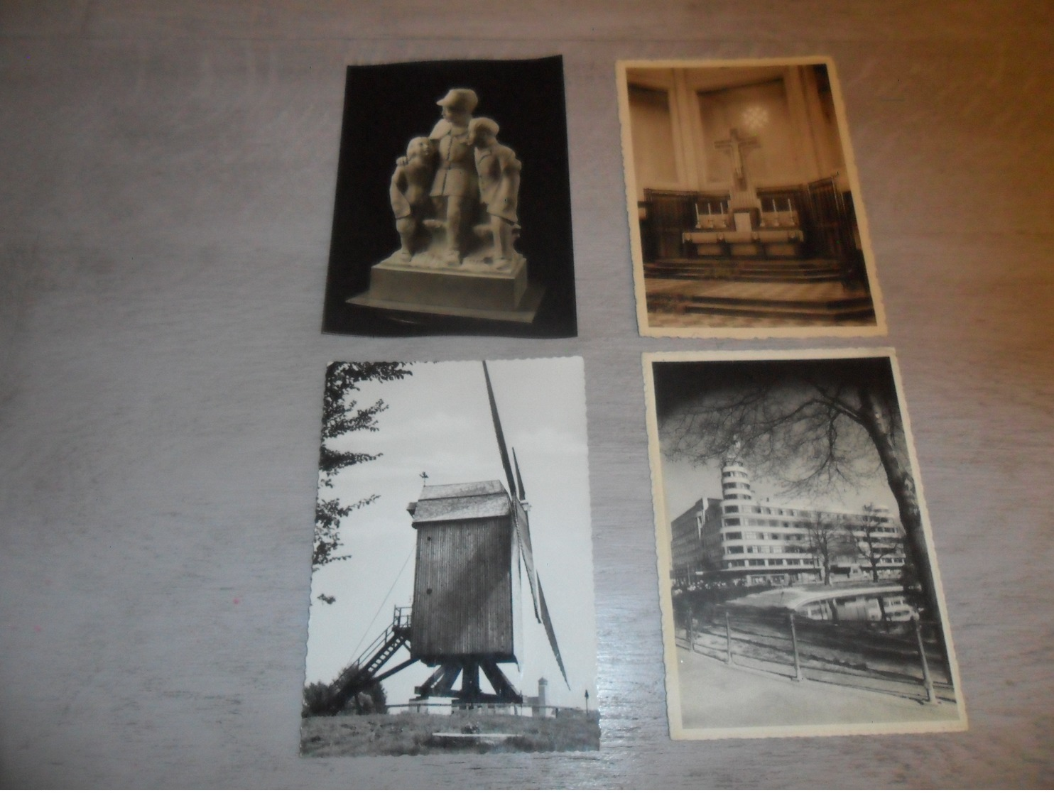 Beau lot de 60 cartes postales de Belgique  grand format      Mooi lot van 60 postkaarten van België groot formaat