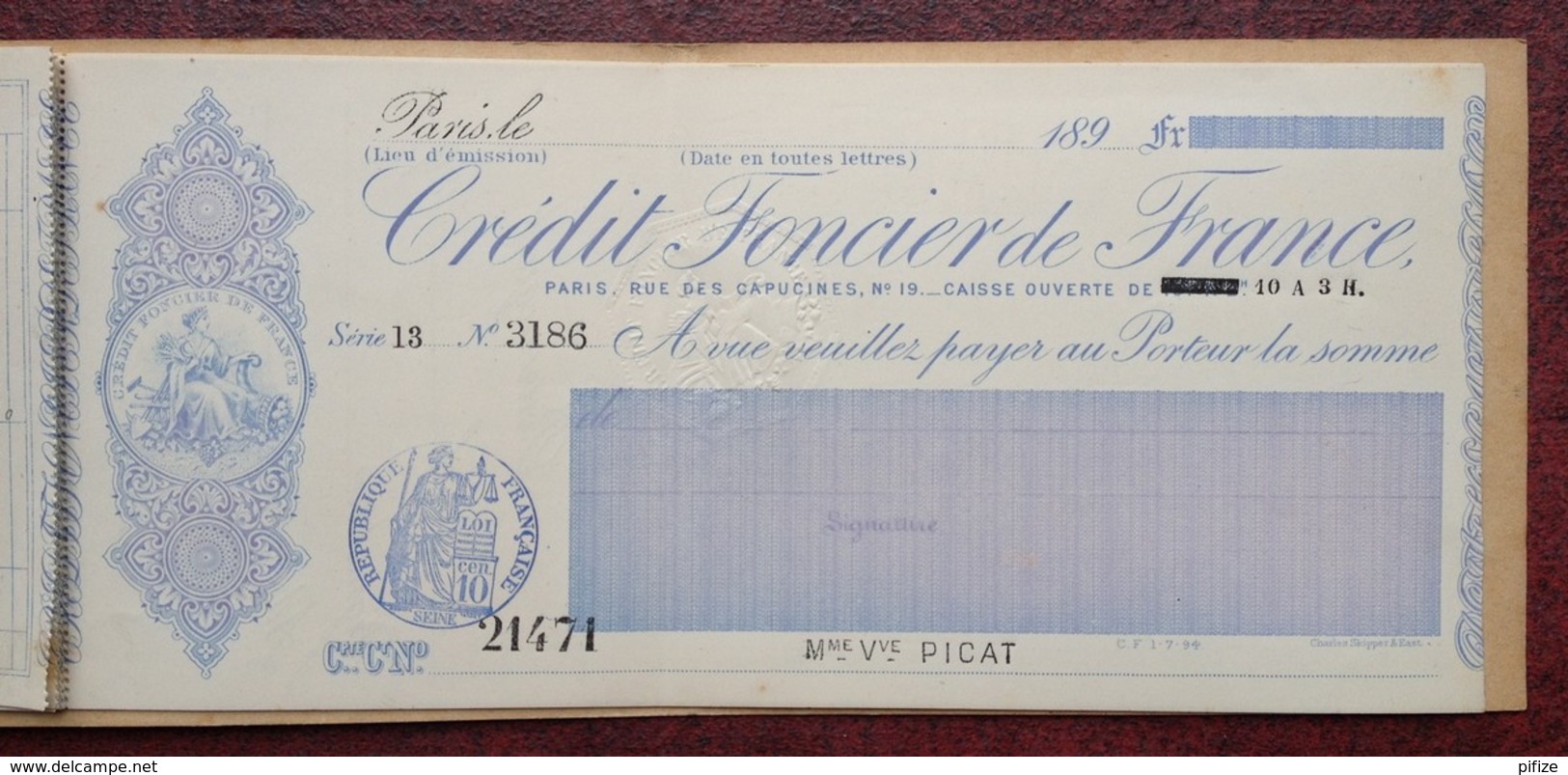 Carnet De 10 Chèques Du Crédit Foncier De France . 5 Chèques Utilisés De 1899 à 1905 . - Cheques & Traveler's Cheques