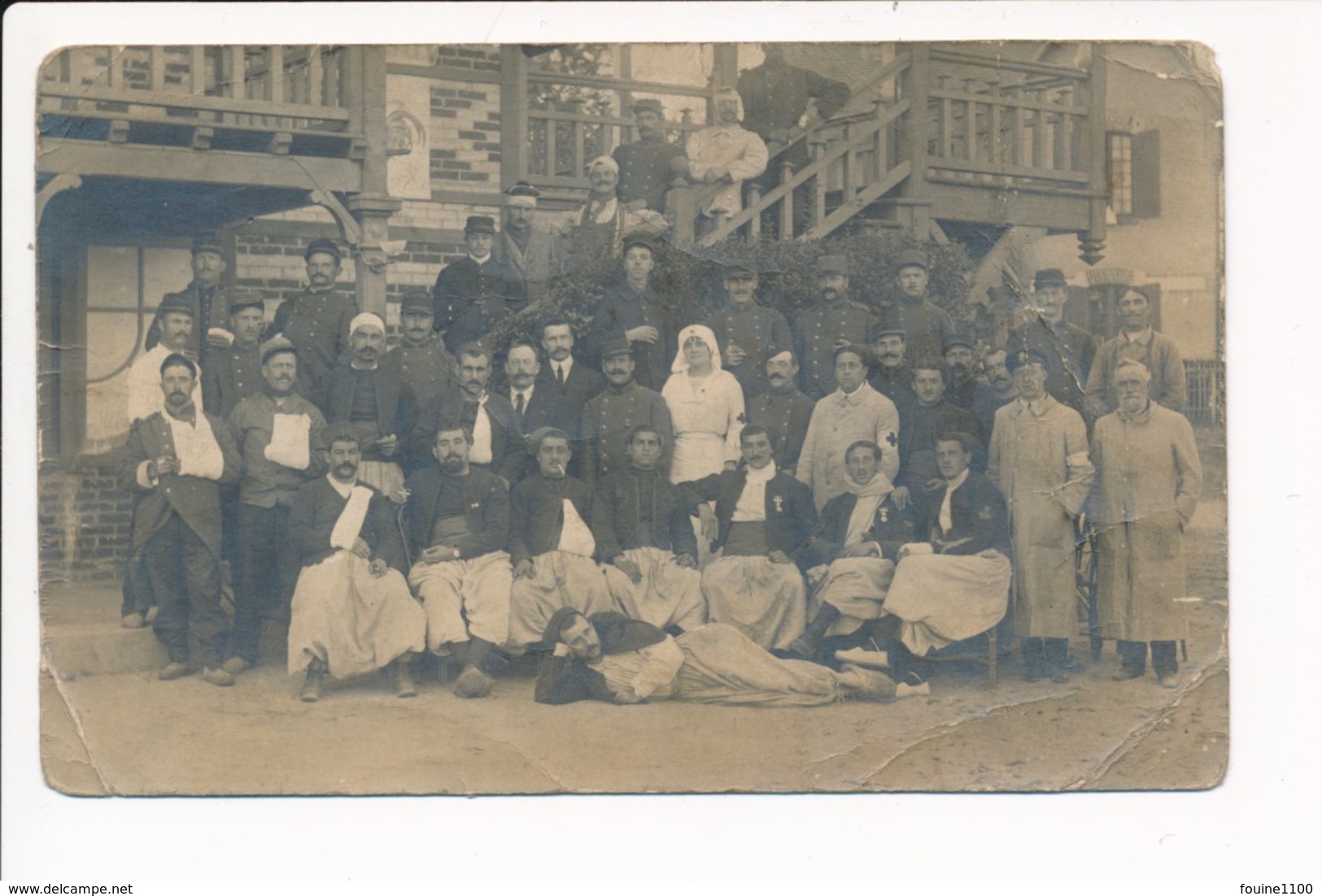 Carte Photo Militaire ( Hôpital Temporaire ? ) Blessé De Guerre à Identifier ( Le Pennetier Riva Bella Et Colombes Seine - Riva Bella