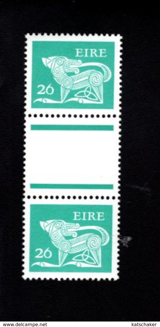 758897585 1982 SCOTT 474 POSTFRIS  MINT NEVER HINGED EINWANDFREI  (XX)  TYPE OF 1968 - DOG  PAIR WITH LABEL BETWEEN - Neufs