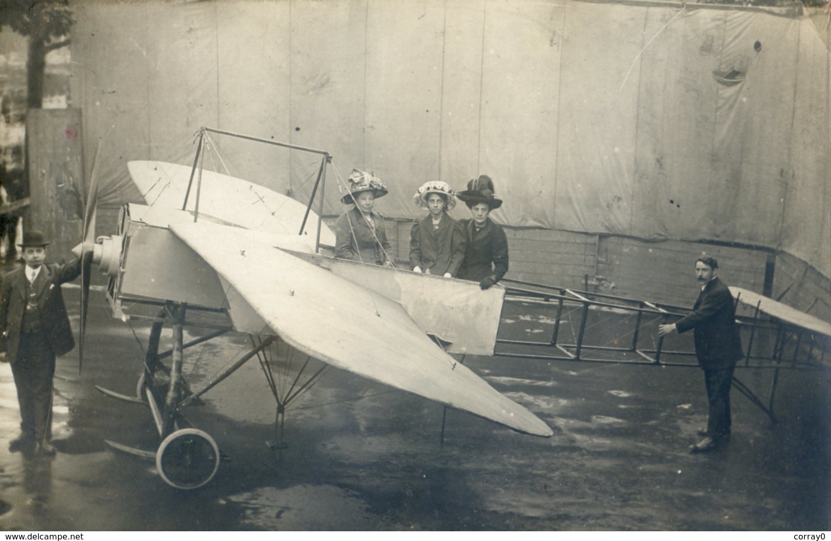 450.AVION. PHOTOGRAPHIE CARTE PHOTO  AVION. - Photographie