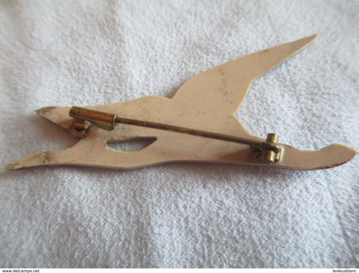 Bijou Fantaisie Ancien/Petite Broche /Plastique/ Cigogne Volant/ ALSACE ? /Vers 1920-50         BIJ112 - Other & Unclassified