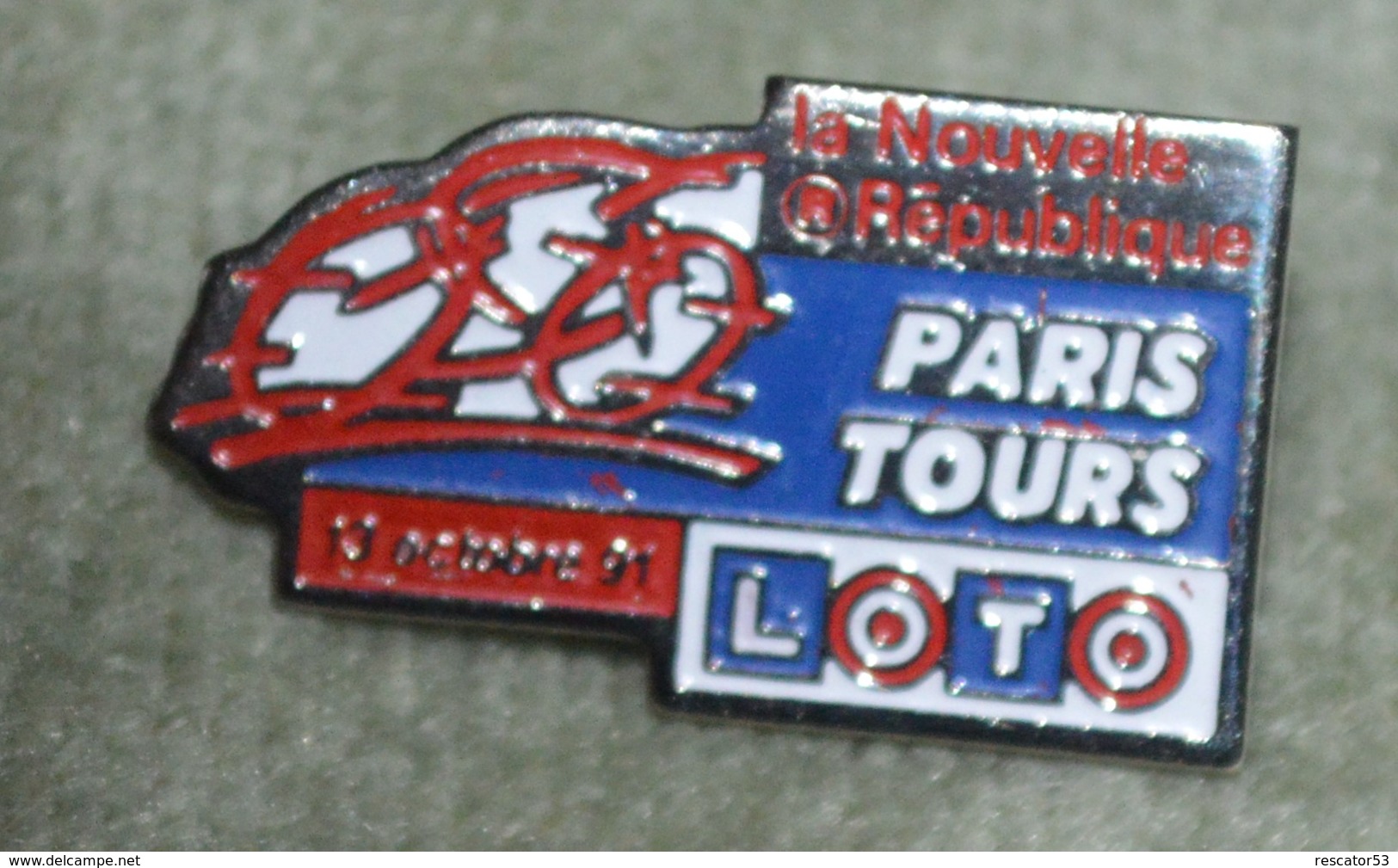 Rare  Pin's Cyclisme Paris Tours - Cycling