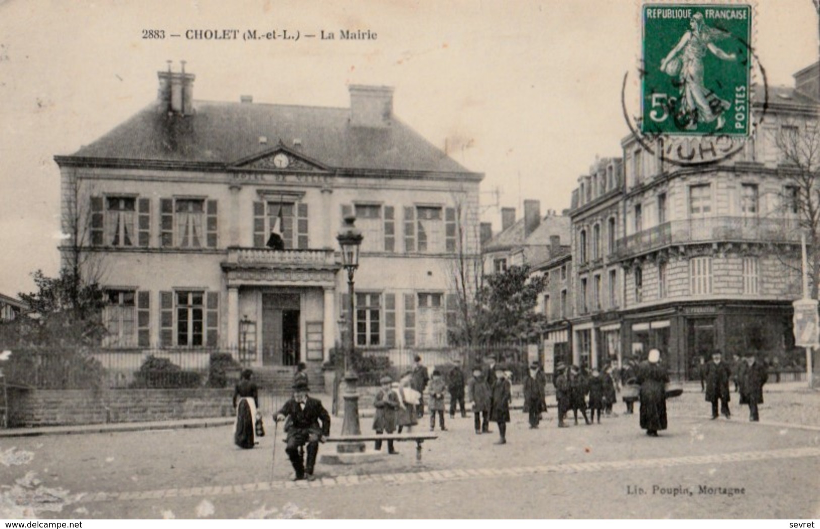 CHOLET. - La Mairie. Belle Carte RARE - Cholet