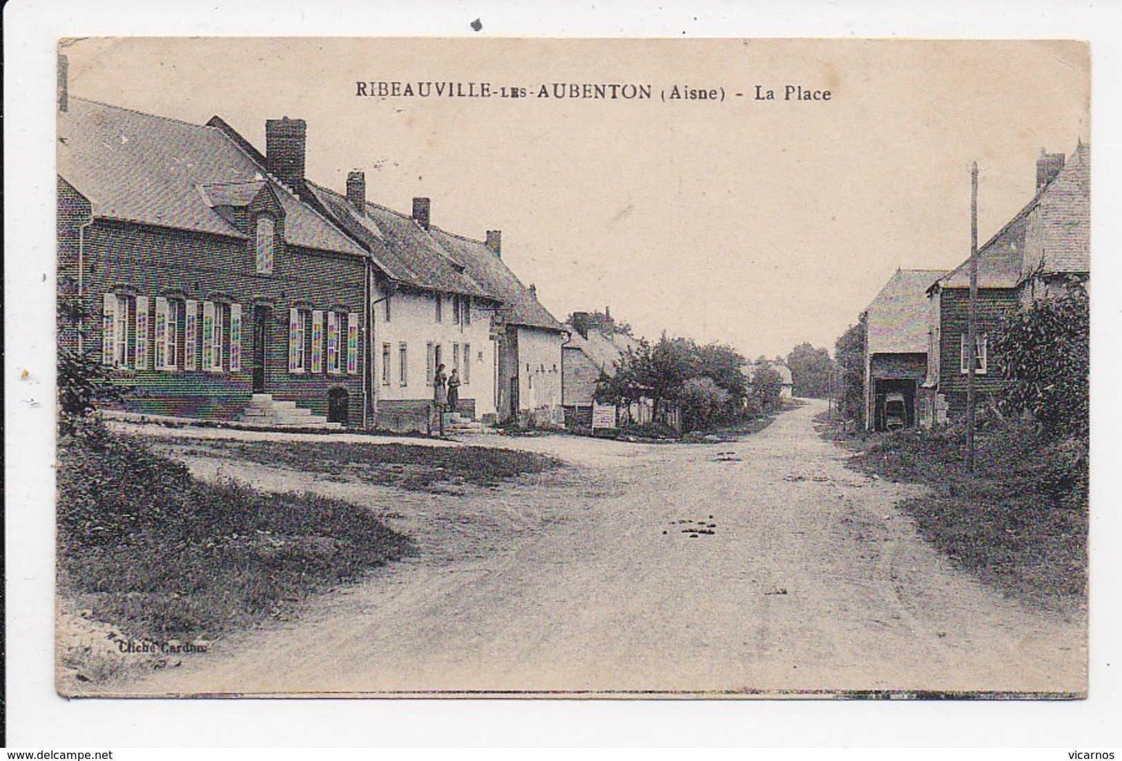 CPA 02 RIBEAUVILLE LES AUBENTON La Place - Autres & Non Classés