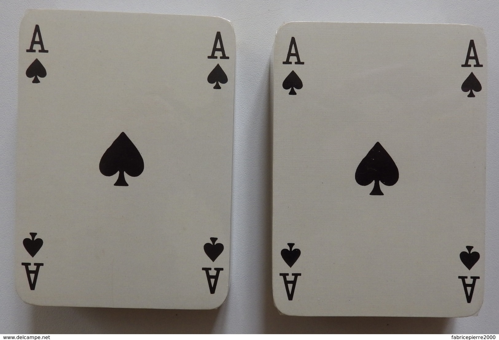 Roquefort SOCIETE - 2 Jeux De 54 Cartes Dans Leur étui - Etat Neuf - 54 Cards