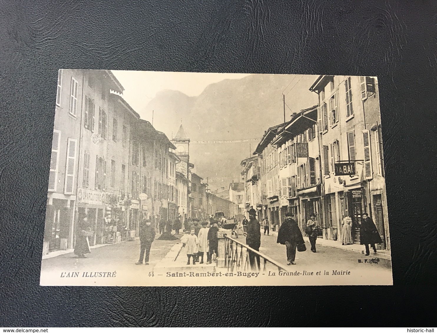 44 - L’AIN ILLUSTRÉ - SAINT RAMBERT EN BUGEY La Grande Rue Et La Mairie - Non Classés