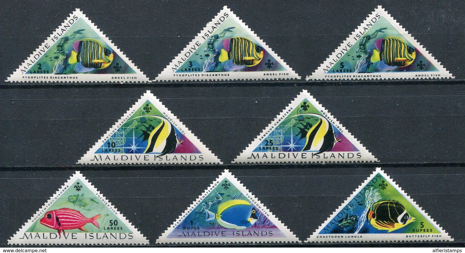 1963-MALDIVES- TRIANGLE FISHES- 8 VAL.  -M.N.H.-LUXE !!- - Maldives (...-1965)