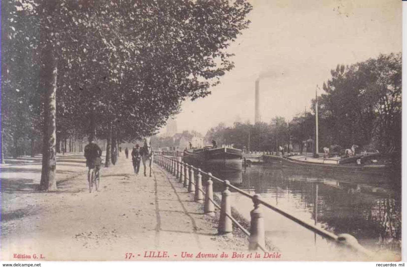 Lille Une Avenue Du Bois Et La Deule  1913 - Lille