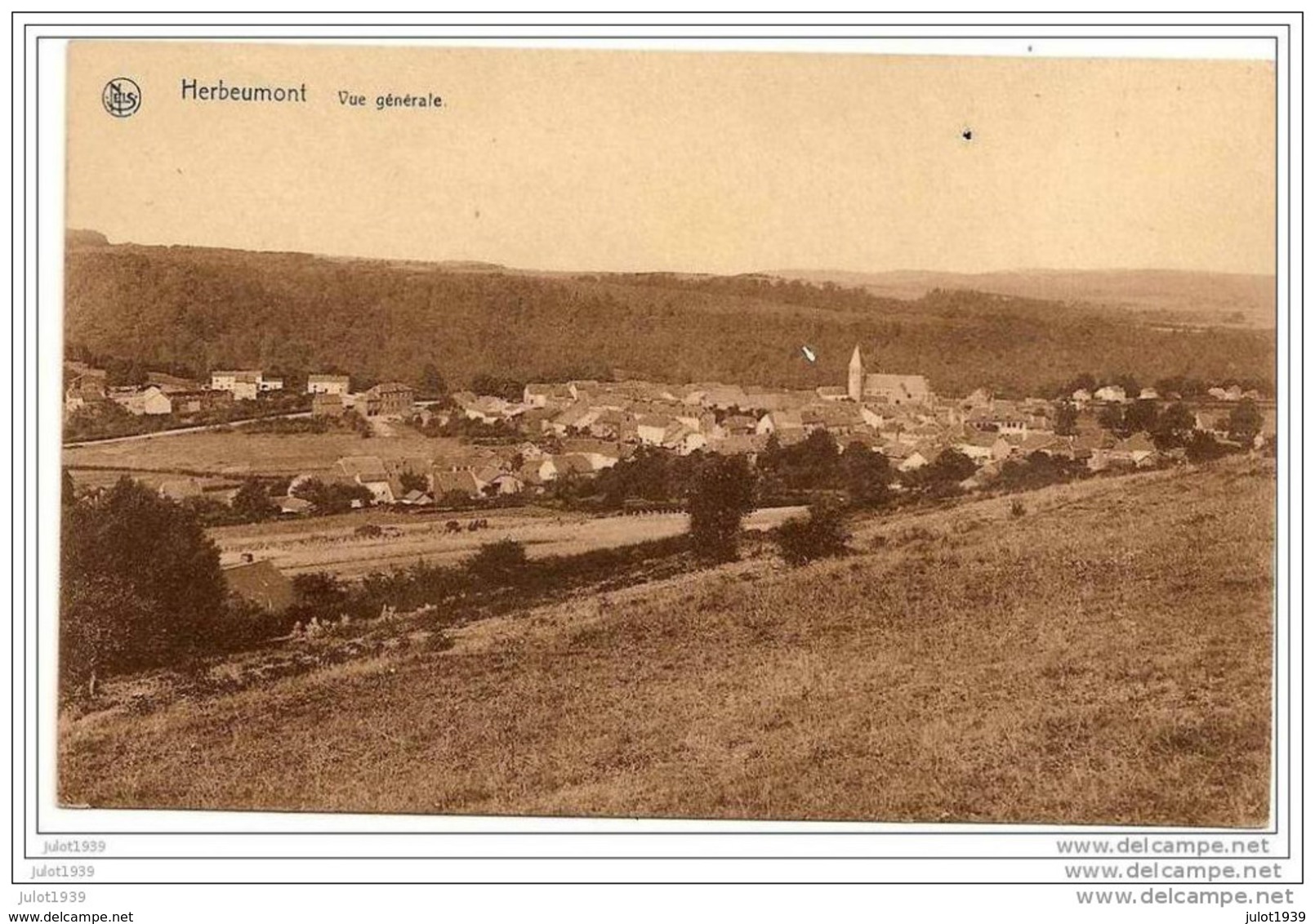 HERBEUMONT ..--  Vue Générale . Vers SAINT - JOSSE ( Melle DE WELTER ) . - Herbeumont