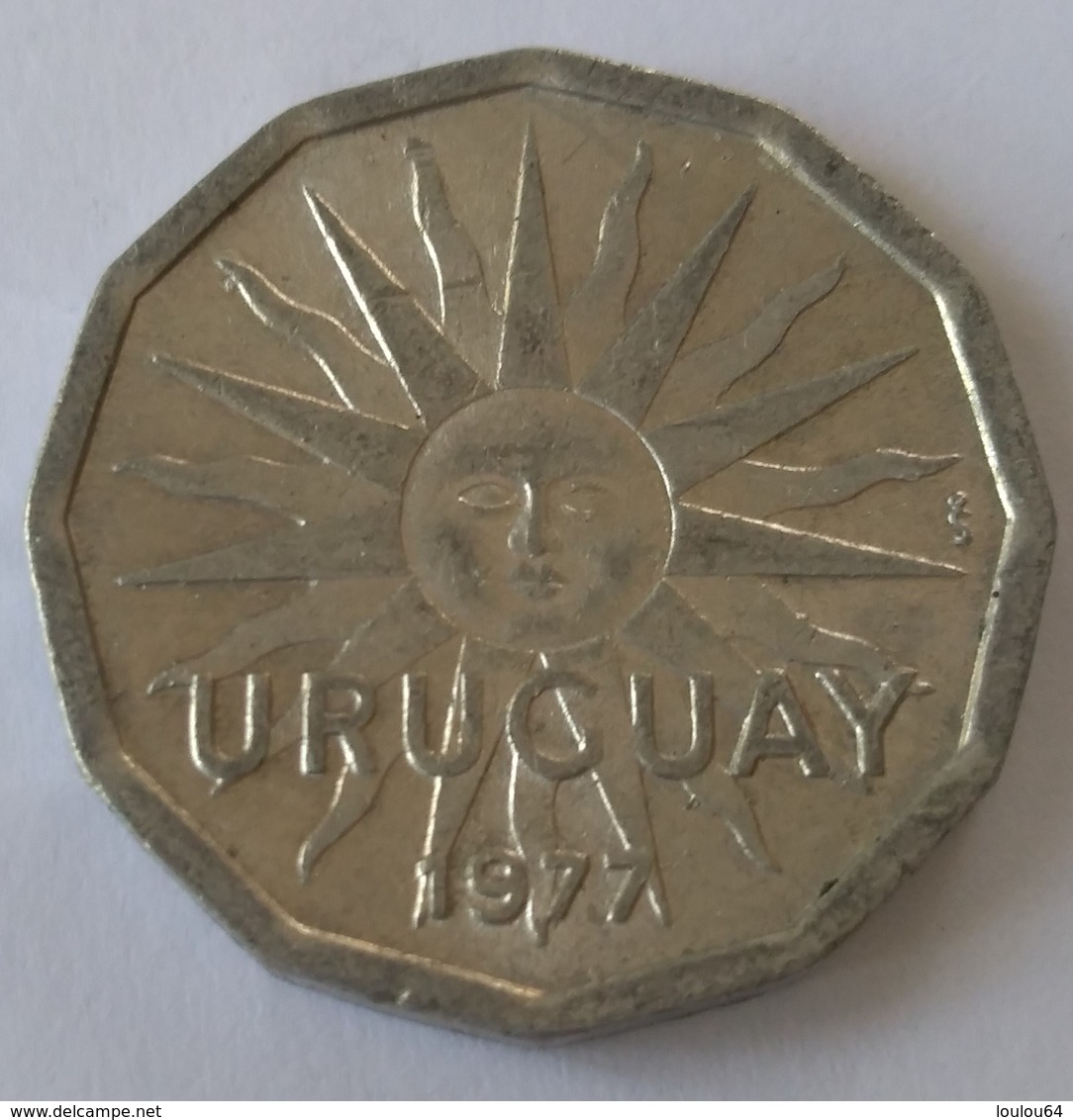 URUGUAY - 2 Centesimos 1977- Soleil - - Uruguay