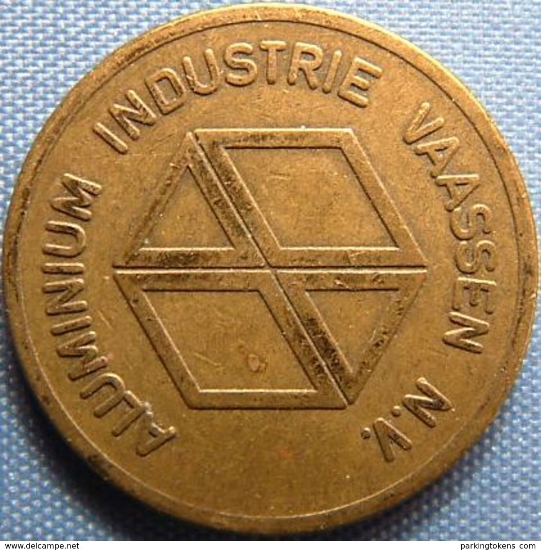 KB009-1 ALUMINIUM INDUSTRIE VAASSEN N.V. - B 20.0mm - Koffie Machine Penning - Coffee Machine Token - Professionnels/De Société