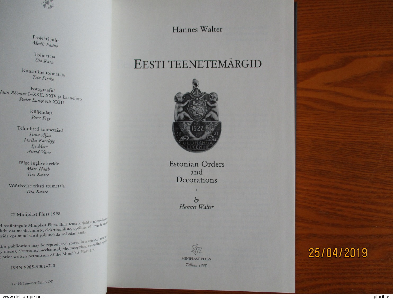 ESTONIAN ORDERS AND DECORATIONS 1998 , GREAT BOOK MANUAL , 0 - Kataloge & CDs